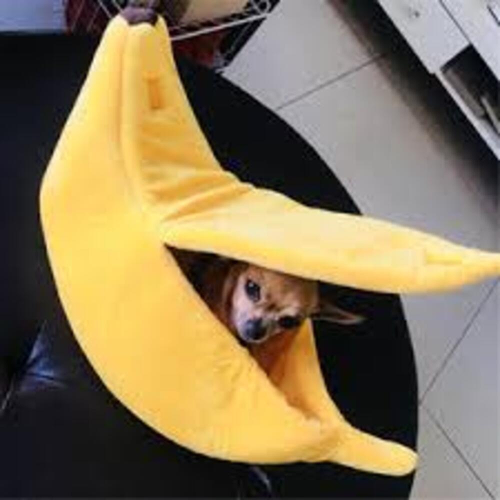 CASINHA CACHORRO CAMINHA PET GATO BANANA CAMA PELUCIA GRANDE  PORTATIL ALMOFADA